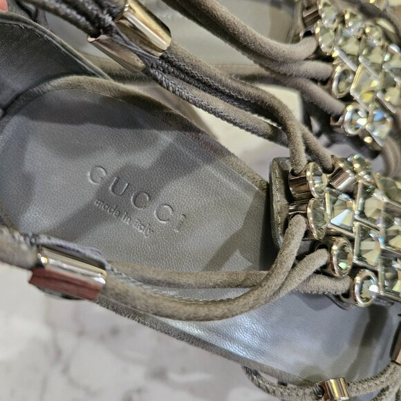 Gucci // grey suede heels - Picture 7 of 10